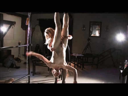 Suspended Tickling - Suspended upside down mistress takes great pleasure in tormenting her ticklish slave.
what can he do helpless and bound he has to suffer for her pleasure but then thats what he should do.
